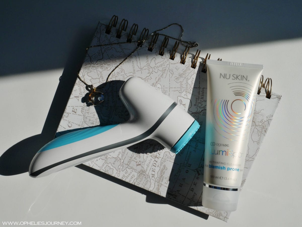 My review: LumiSpa silicone facial cleansing brush