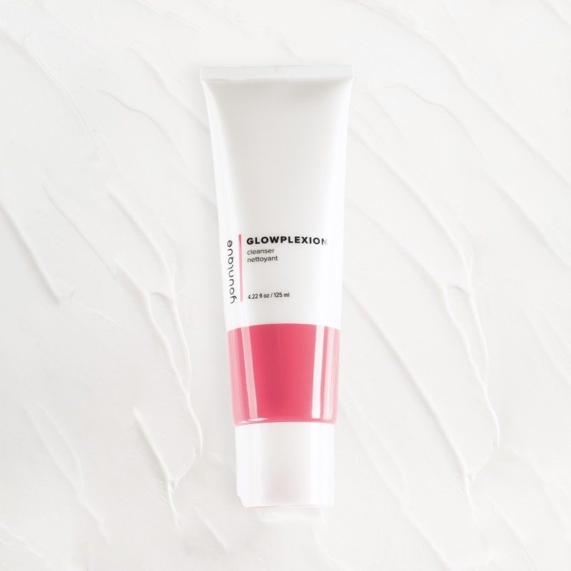 YOUNIQUE GLOWPLEXION cleanser
